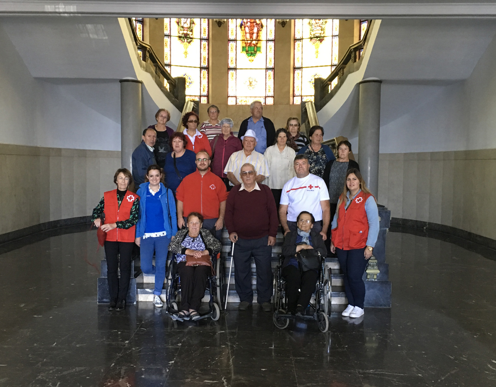 un grupo de mayores visita la ULL