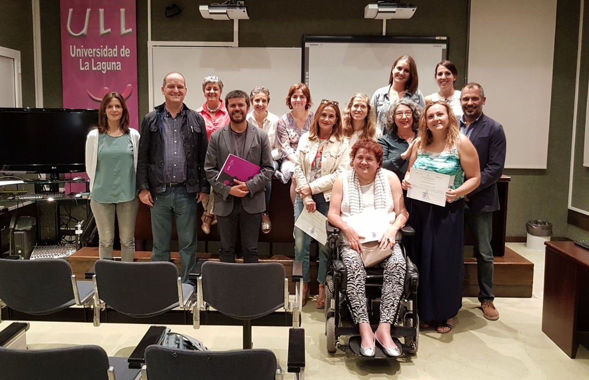 Reconocimiento a los profesionales que colaboran en la docencia de psicología jurídica.