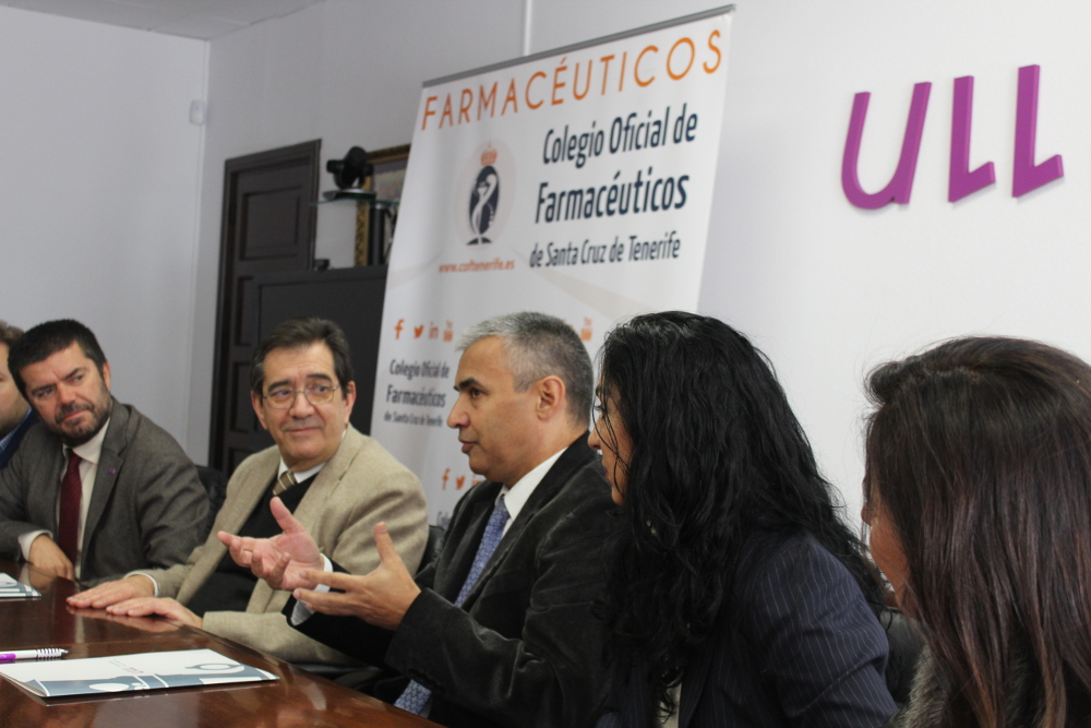 Firma de convenio entre la ULL y el Colegio de Farmacéuticos de Santa Cruz de Tenerife