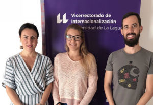 Carmen Rubio, Priscila López y Carlos Trujillo, tras la reunión entre el vicerrectorado y la asociación AEGEE