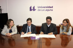 Donación del fondo de Amparo Gómez