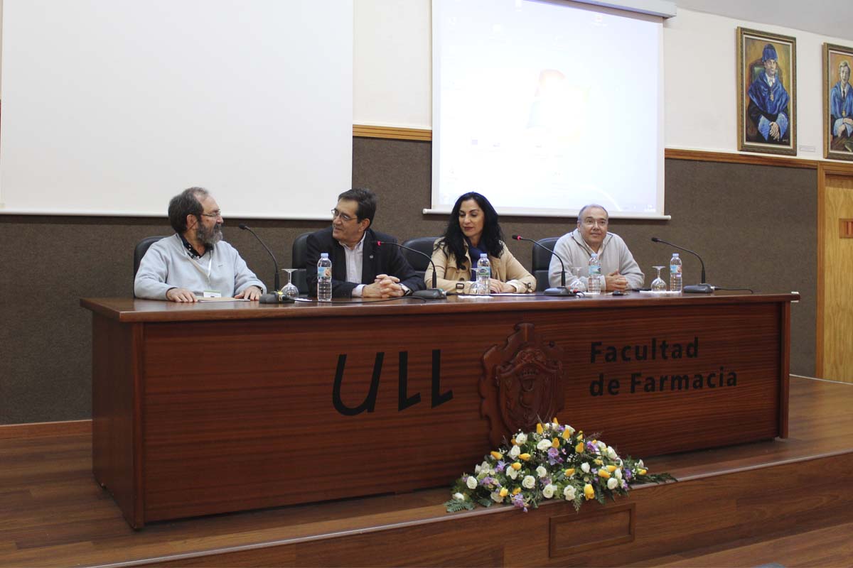 Fotografía del evento del Herbario TFC