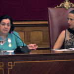 Rosario Álvarez con la alcaldesa Patricia Hernández.