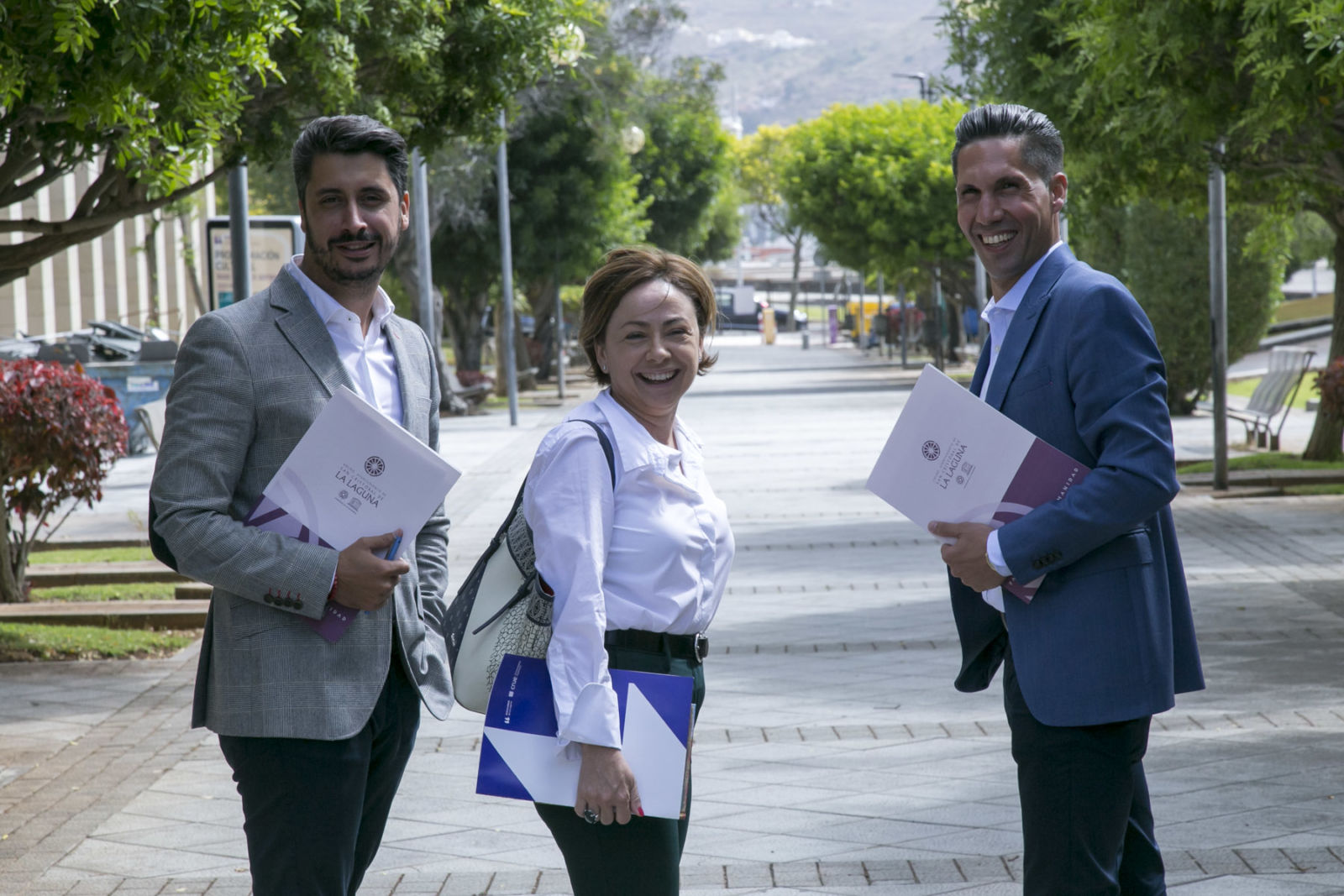 Luis Yeray Gutiérrez, Rosa Aguilar y Alejandro Marrero, durante su reunión en el Campus de Guajara