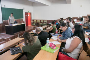 Imagen de archivo de una de las clases preparatorias para mayores de 25 años celebrada en octubre de 2019