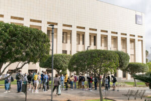 Imagen de archivo de la EBAU ordinaria, celebrada este mes de julio en el Campus de Guajara, entre otras sedes.