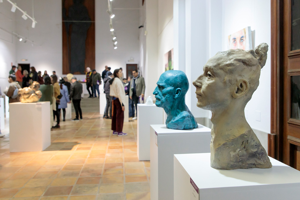 Exposición de los premios de escultura y pintura de la ULL