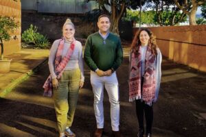 De izquierda a derecha, tres de los investigadores de la ULL vinculados al proyecto NATALIE Joselín Rodríguez-Alcántara, Juan Carlos Santamarta (coordinador) y Noelia Cruz Pérez.