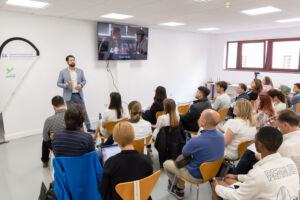 Intervención de José Fortes durante el evento de cierre del proyecto Onlt.
