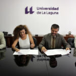De izquierda a derecha: Felipe Monzón, Concepción Rojas, Francisco García y Candela Díaz, en la firma del acuerdo celebrada en el Rectorado d la Universidad de La Laguna.