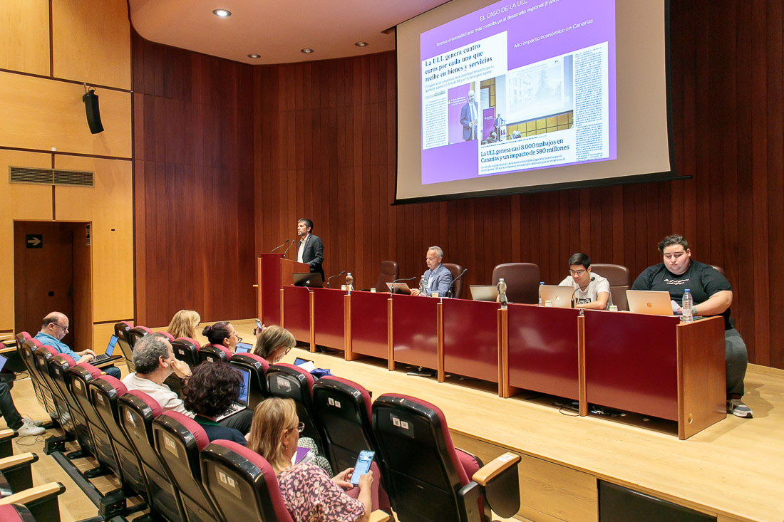 La sesión se desarrolló en la Facultad de Economía, Empresa y Turismo.