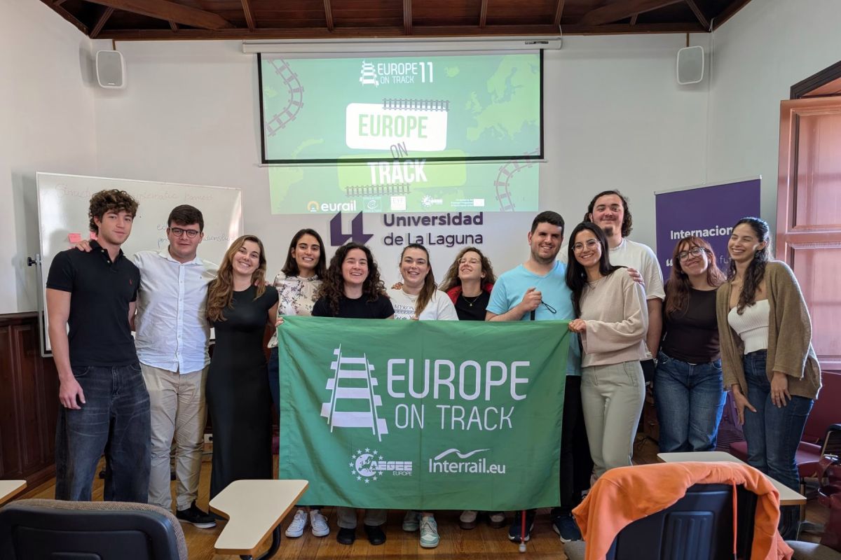 Ponentes y participantes de estas charlas promovidas por AEGEE.