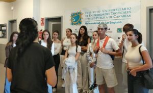 Imagen de archivo de una de las visitas celebradas en la pasada edición.