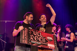 Cas y Cristo, integrantes de Muda.