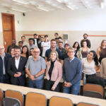 El rector Francisco García (en primera fila, el segundo por la izquierda) y Rodrigo Trujillo (el tercero), junto al alumnado y profesorado internacional participante en este BIP de STARS EU sobre economía circular.