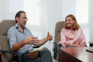 Andrés González Novoa y Ángela Torbay