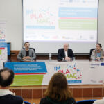 Javier Hernández Borges, Antonio Aparicio y Ángel Pablo Montañés durante la presentación de IMPLAMAC Capitalización en la Sección de Química de la Facultad de Ciencias.