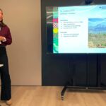 La doctoranda Tenisca Gil durante la presentación en el I Congreso Internacional en Turismo Gastronómico celebrado en Barcelona.