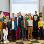 Foto de grupo del comité directivo de la Asociación Europea de Sociedades Nacionales de Investigación Operativa (EURO) con el rector de la ULL, Francisco García.