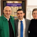 En el centro, Federico Martín Padrón junto a su director y directora de tesis doctoral, Francisco José Cortés Rodríguez y Ana Candelaria Díaz Galán.