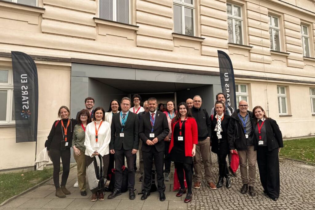 Imagen de grupo de la delegación de la universidad de La Laguna desplazada hasta la ciudad checa de Opava para la reunión anual de la alianza STARS EU.