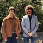 Los investigadores Jorge García y Daniel Escánez Expósito, dos de los coautores de este artículo sobre computación cuántica.