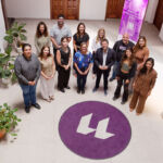 Fila trasera: Elizabeth García, Aarón Acevedo, Itahisa Pérez, Alicia Cartaya, José Carlos Barreiro y Alba Roig. Fila delantera: Adán Rivas, Alba Franco, Abraham Díaz, Inmaculada González, Francisco García, Jelena Dragovic y Silvia Zelaya.Foto: Beatriz Rodríguez (CC BY 3.0)