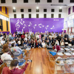 Foto conjunta de todas las personas que fueron agasajadas en esta clausura del curso deportivo 2025/26 en la ULL.
