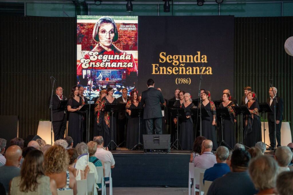 El Coro Polifónico Universitario de la ULL durante su intervención en la edición 2026 del festival Sonafilm de Dénia.