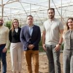 El equipo de SICMA-Canarias, finalista en los VII Premios Magallanes-Elcano de Innovación Social: Carlos Prado López (FICLIMA), Lorena Galiano Sánchez (FICLIMA), Juan Carlos Santamarta (ULL), César Paradinas Blázquez (FICLIMA) y Noelia Cruz Pérez (ULL).