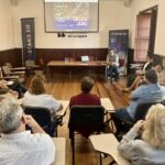 Imagen de una de las reuniones celebradas en la sede de Viana 50.