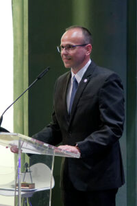 David Díaz.