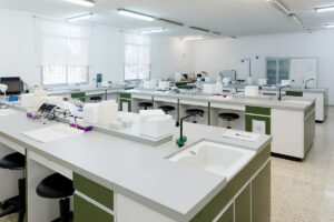 Laboratorio en homenaje a Arturo Gullón