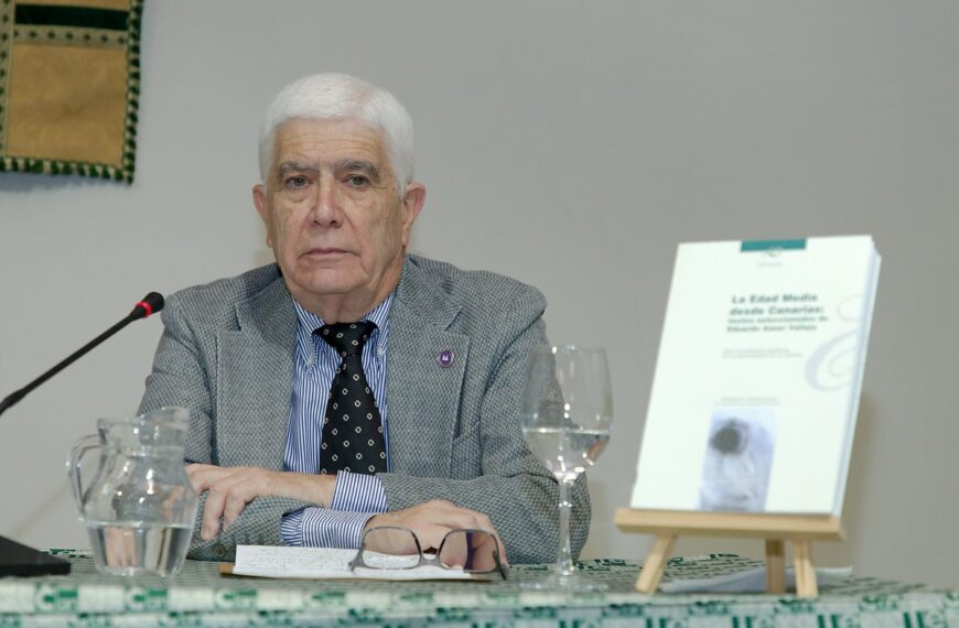 El Servicio de Publicaciones edita un libro homenaje al catedrático medievalista de la ULL Eduardo Aznar Vallejo