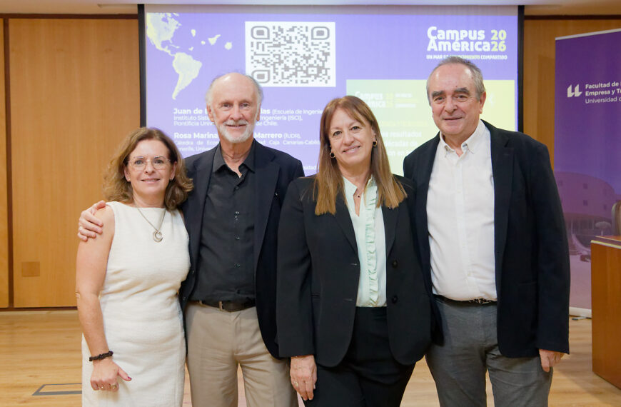 De izquierda a derecha, Rosa Marina González, Juan de Dios Ortúzar, Concepción Román y Juan Carlos Martín, ponentes e invitados en este seminario de Campus América sobre movilidad.
