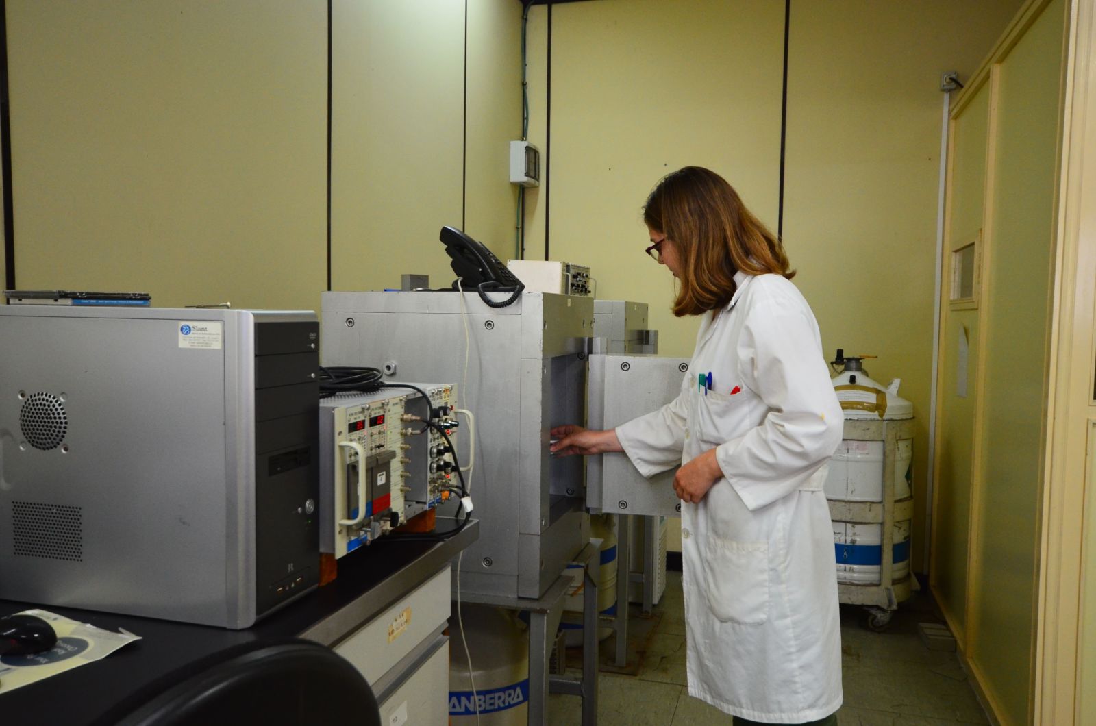 Laboratorio de Física Médica y Radiactividad Ambiental